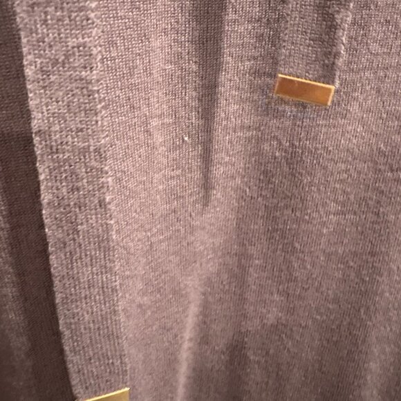 Long Sleeved Hooded Sweater Tunic with Gold Details - Picture 6 of 6